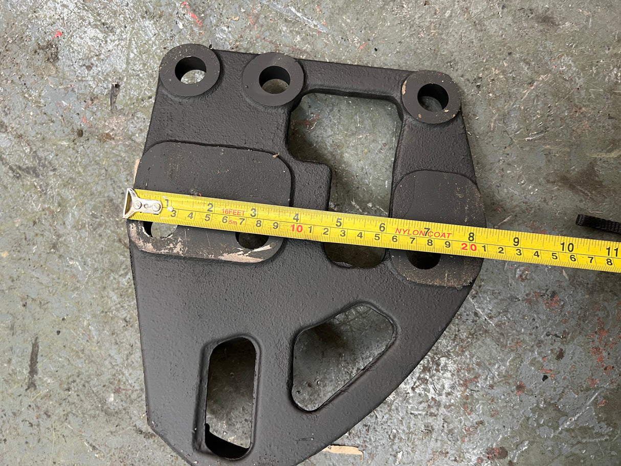International / Navistar Rear Offset Passenger’s Side Engine Mount Support 3606385C2 For Sale
