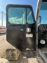 2003 Peterbilt 320 Low Entry Cab Over