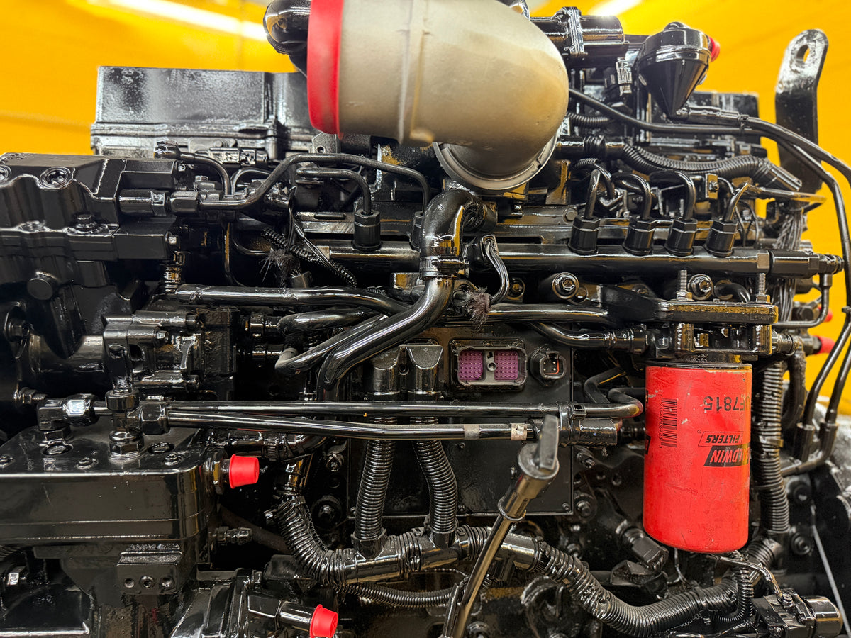 2008 Cummins ISC/ Paccar PX8 Diesel Engine For Sale with Jake Brakes, CPL 3154
