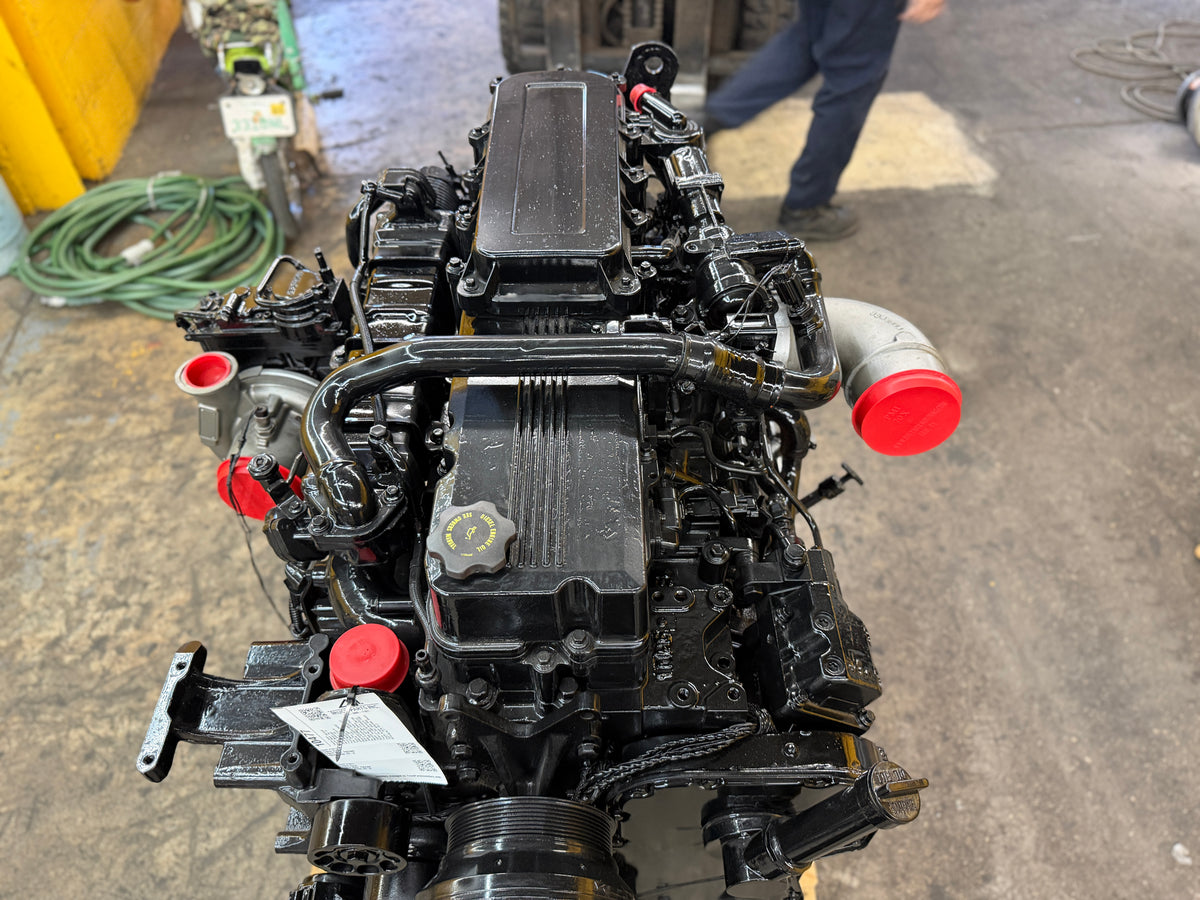 2008 Cummins ISC/ Paccar PX8 Diesel Engine For Sale with Jake Brakes, CPL 3154
