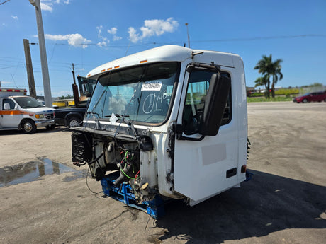 2007 VOLVO VNL CONVENTIONAL NEW GENERATION CAB SHELL FOR SALE