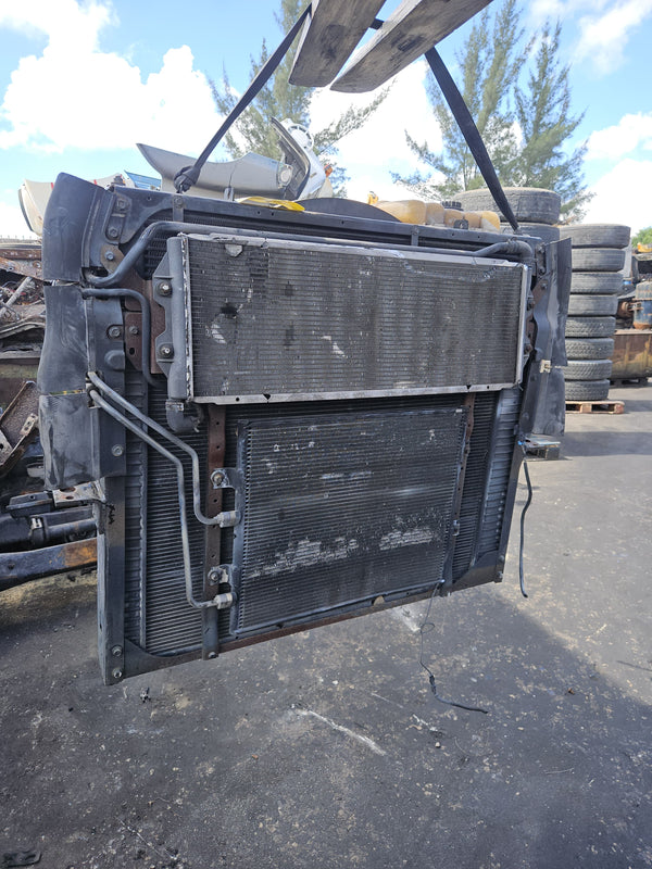 2013 International DuraStar 4300 Cooling Assembly For Sale, Radiator