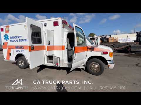 2003 FORD E450 SUPER DUTY Full-Size Van Ambulance/Truck